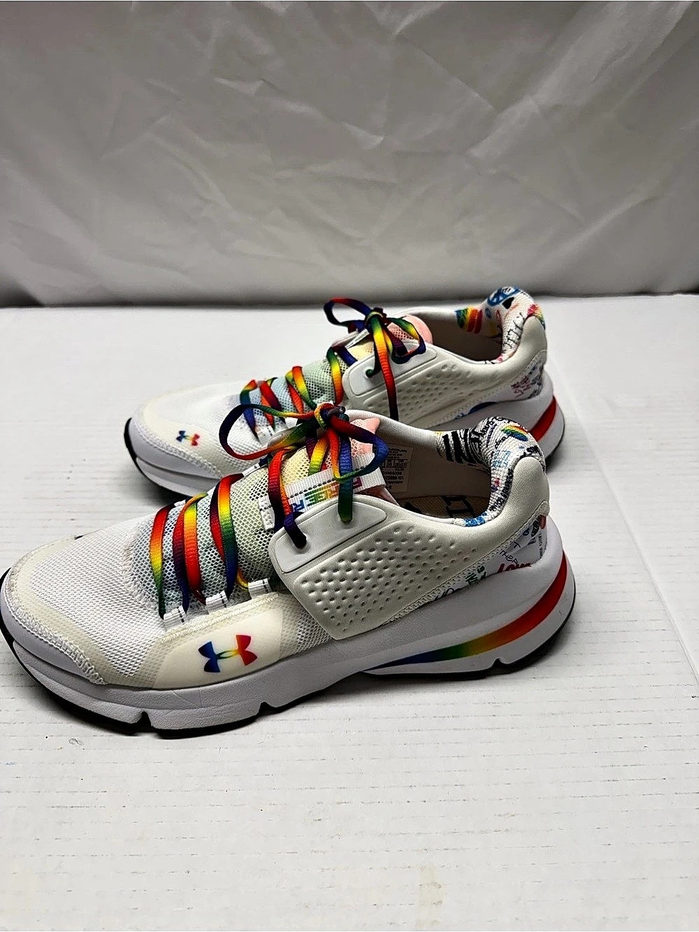 Under Armour UA HOVR Phantom 3 Rainbow Athletic Shoes Women US 9.5 Men8 Like New